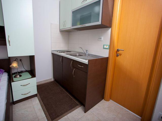 Apartmani Dana Makarska Exteriör bild