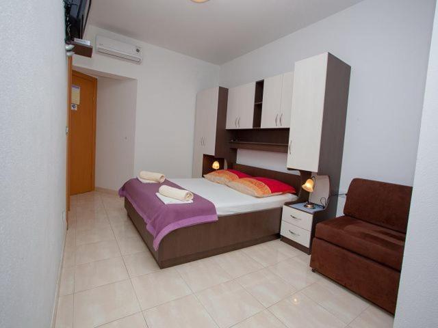 Apartmani Dana Makarska Exteriör bild